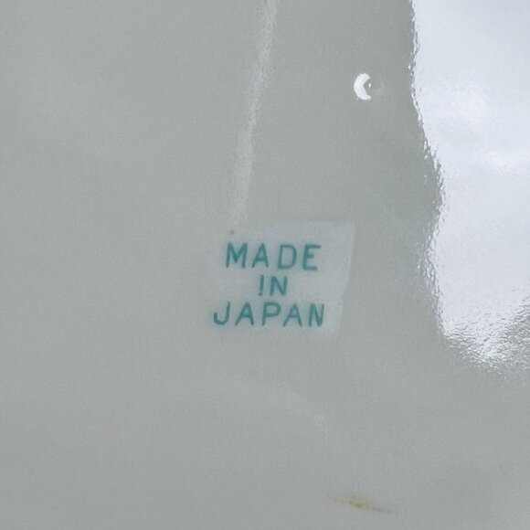 Hand-Painted Landscape Porcelain Vase Gold Accents Made In Japan - Picture 10 of 10